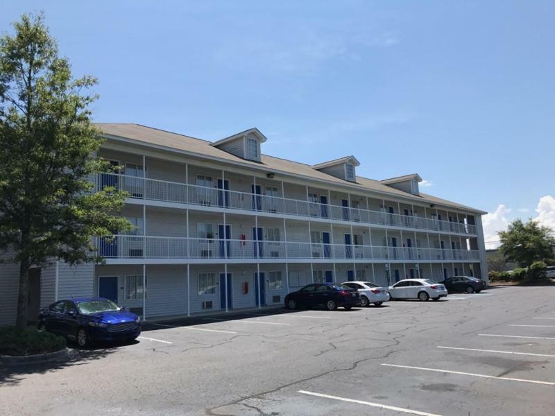Intown Suites Extended Stay North Charleston Sc - Rivers Ave Εξωτερικό φωτογραφία